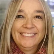 Profesora de inglés para niños, aprende forma divertida.